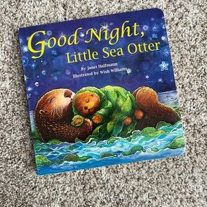 Good Night, Little Sea Otter Board Book